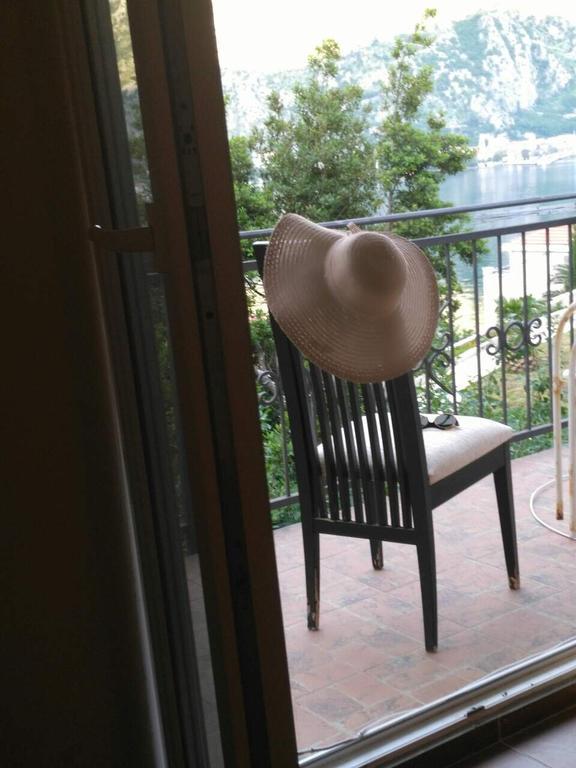 Apartmani Cuce Kotor Buitenkant foto