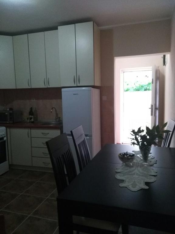 Apartmani Cuce Kotor Buitenkant foto