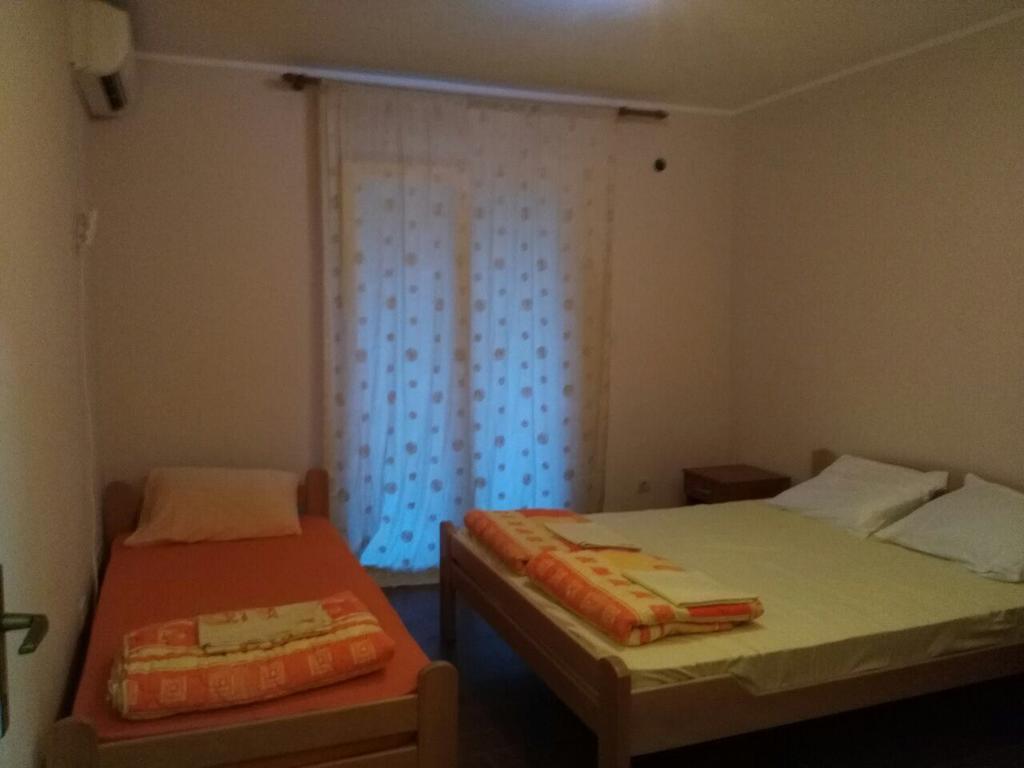 Apartmani Cuce Kotor Buitenkant foto